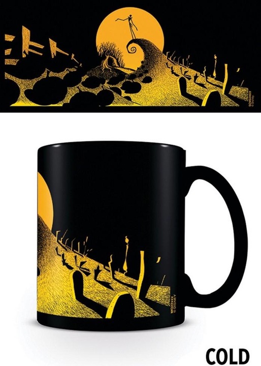 Actual product image Dick Smith Mug With Colour Change Graveyard Scene (315 ml)