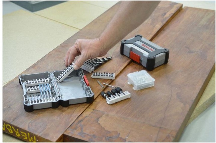 Productafbeelding Bosch Professional Zubehör Pick and Click Multi Bouwboor en Slagschroevendraaier Bitset (Zeskantbus TX M20, Zeskantbus TX M30, Zeskantbus TX M15, Zeskantbus TX M25, Zeskantbus TX M40, Kruis Phillips PH M1, Phillips kruis PH M2, Kruis Pozidriv PZ M2, Phillips kruis PH M3, Kruis Pozidriv PZ M3)