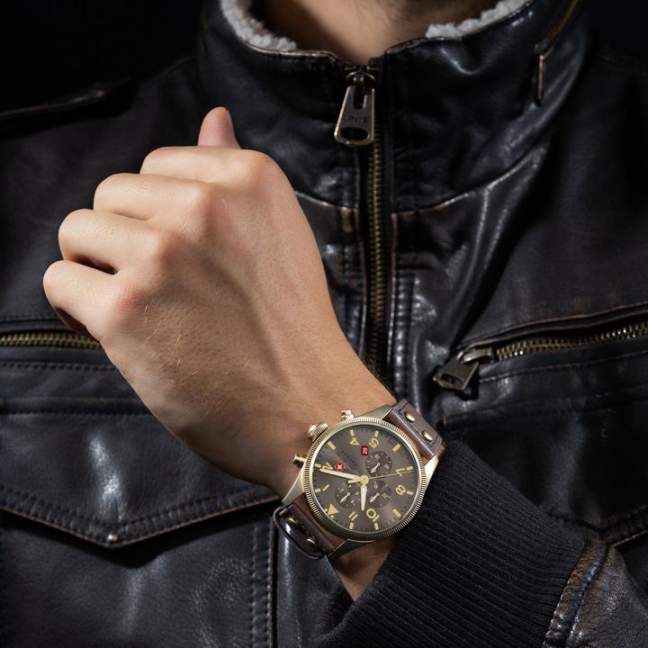 Actual product image Swiss Military Hanowa Thunderbolt Chrono (Pilot watch, 43 mm)