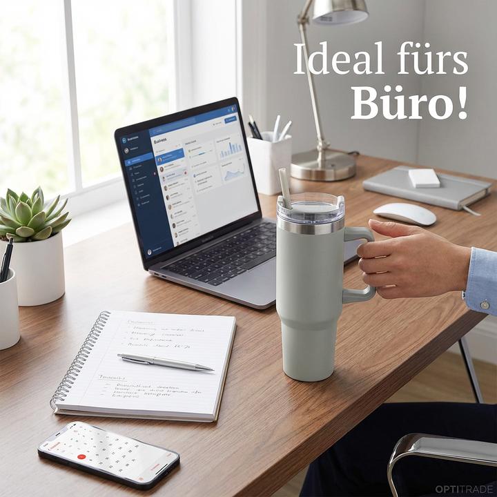 Actual product image Champ Drinking Cup with Straw (1.10 l)