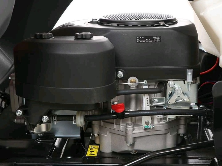 Immagine prodotto Efco EF 98L145K Trattorino rasaerba con scarico laterale e trasmissione idrostatica