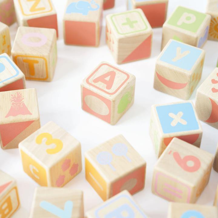 Actual product image Le Toy Van Colored wooden cubes - ABC & more