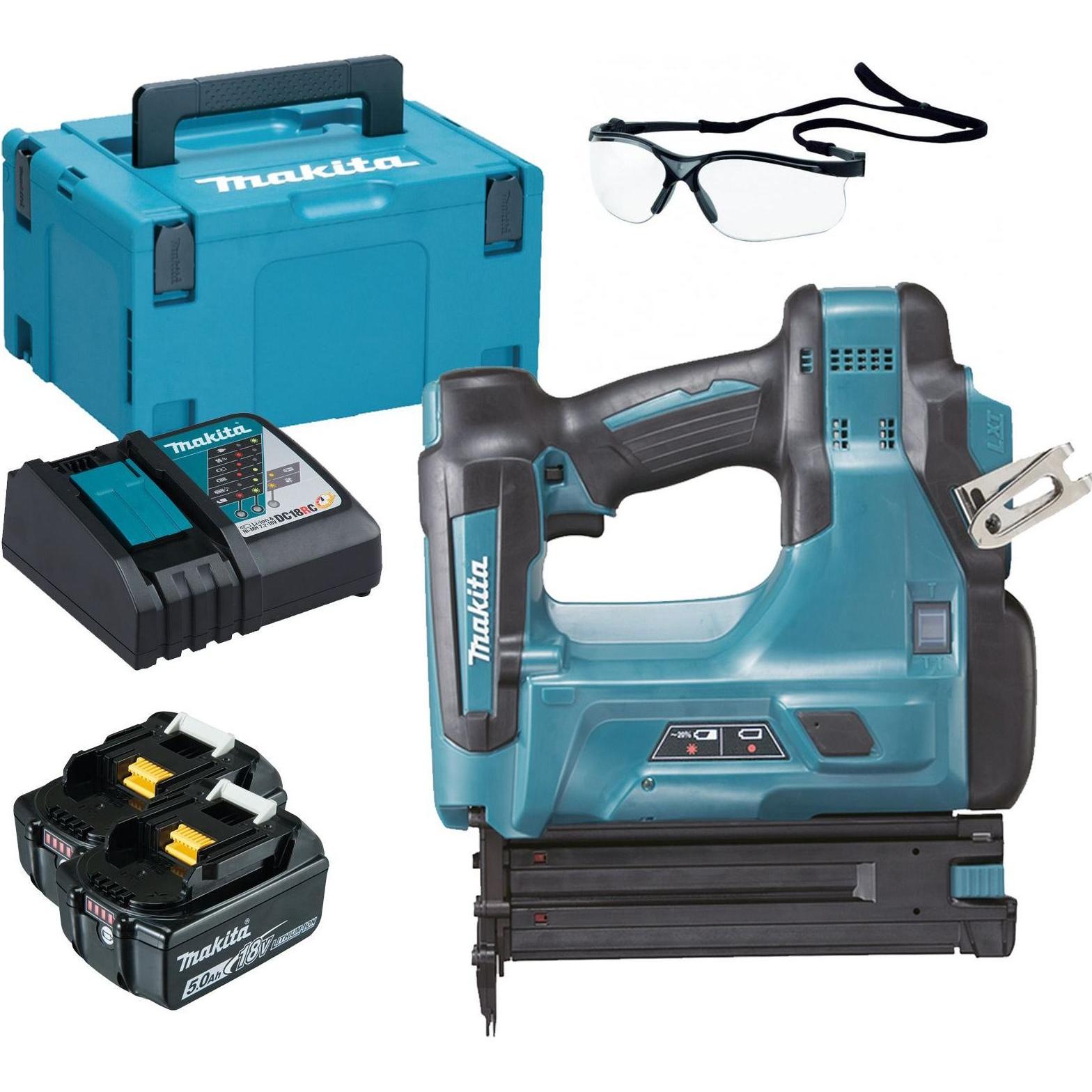 Makita, Tacker + Nagelpistole, DBN 500 RTJ Akku Stauchkopfnagler 15-50 mm 90° 18 V mit 2x 5,0 Ah Akku und Ladegerät im M...