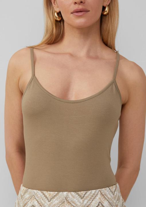 Actual product image S.Oliver T-Shirt Slim-Fit-Top mit verstellbaren Spaghettiträgern (44)