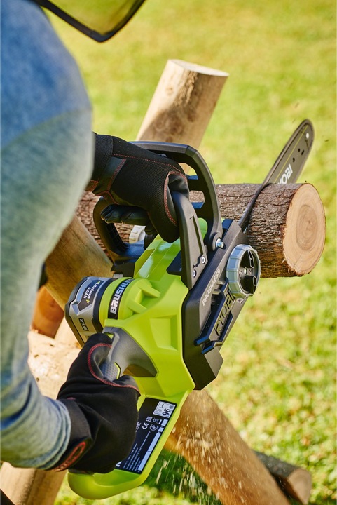 Actual product image Ryobi OCS1830 (Battery chain saw)