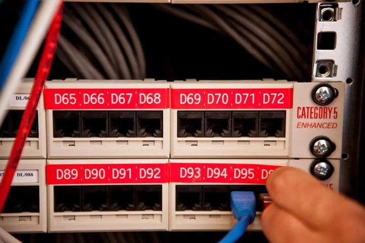 Productafbeelding Brother Tze-435 (1.20 cm, Rood)