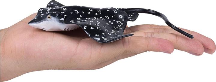 Actual product image Animal Planet Spotted eagle ray