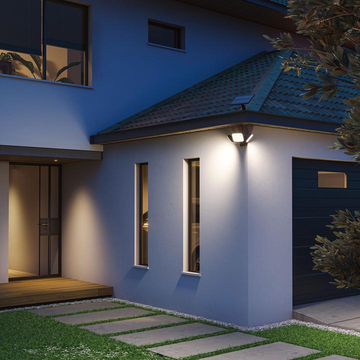 Actual product image Philips Outdoor Ultra-Efficient Solar Zyren (4000 lm, IP65)