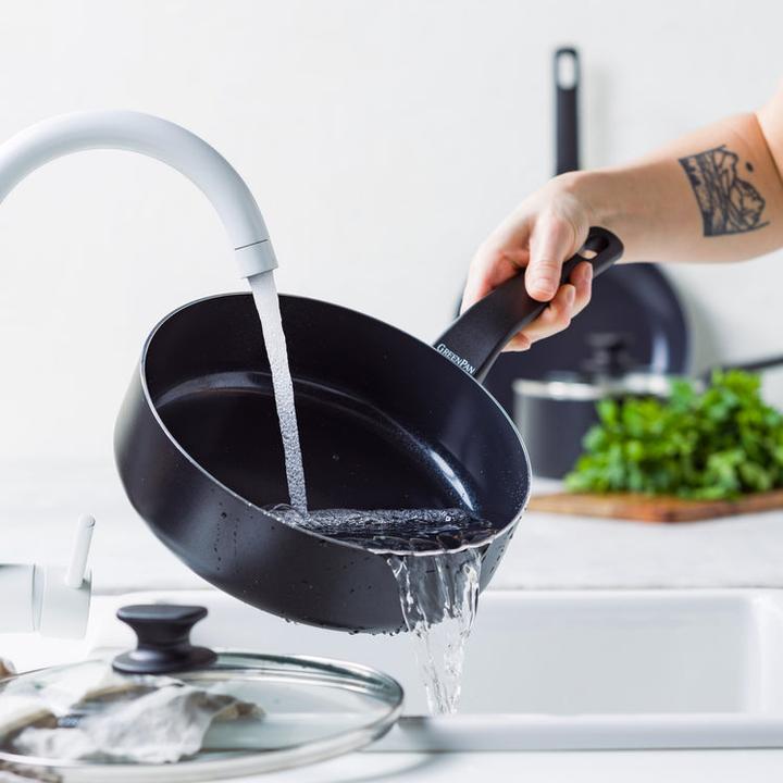 Actual product image Greenpan Gp Essence frying pan, 24 cm (Casserole + Stewpot, Frying pan, Aluminium, Ceramic, 24 x 43.70 cm)