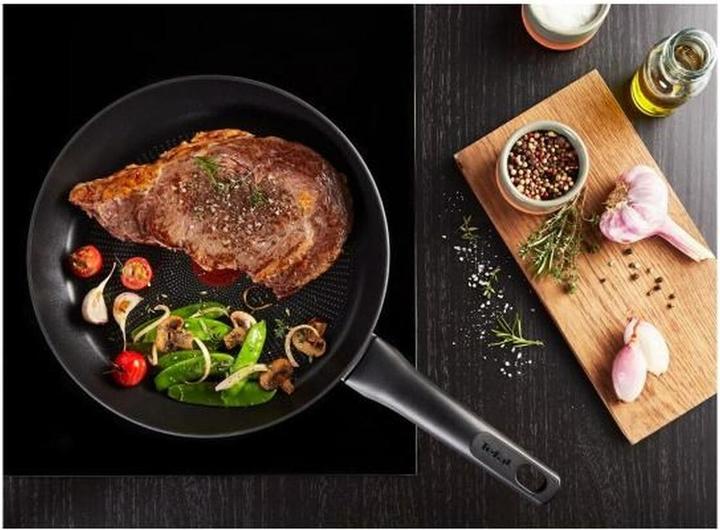 Actual product image Tefal Ultimate frying pan set G26890 (28 cm, Pan set + pot set, Aluminium)