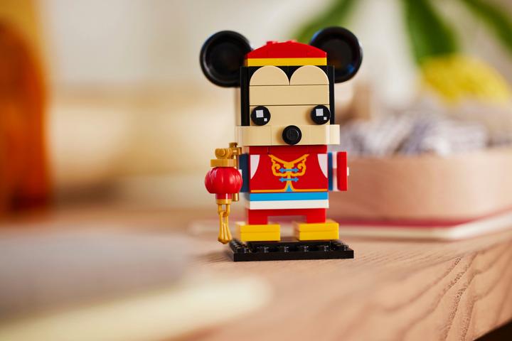Produktbild LEGO BrickHeadz Micky Maus im Frühlingsfestkostüm (40673, LEGO Brickheadz)
