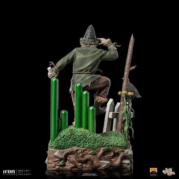 Actual product image Iron Studios Le Magicien d'Oz statuette 1/10 Deluxe Art Scale Scarecrow 21 cm