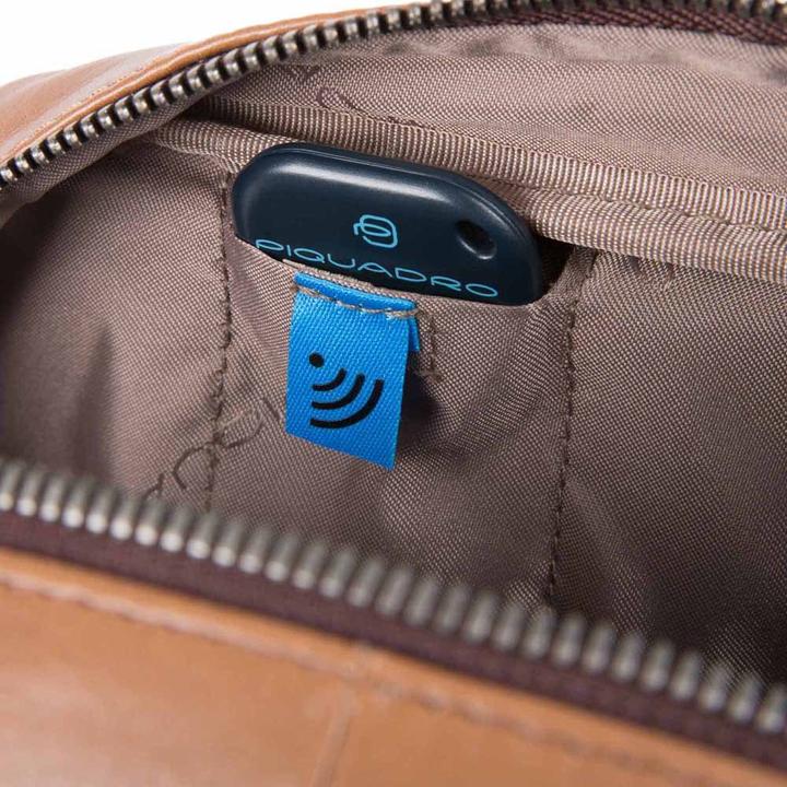 Actual product image Piquadro Small laptop backpack with iPad®mini compartment (13 l)