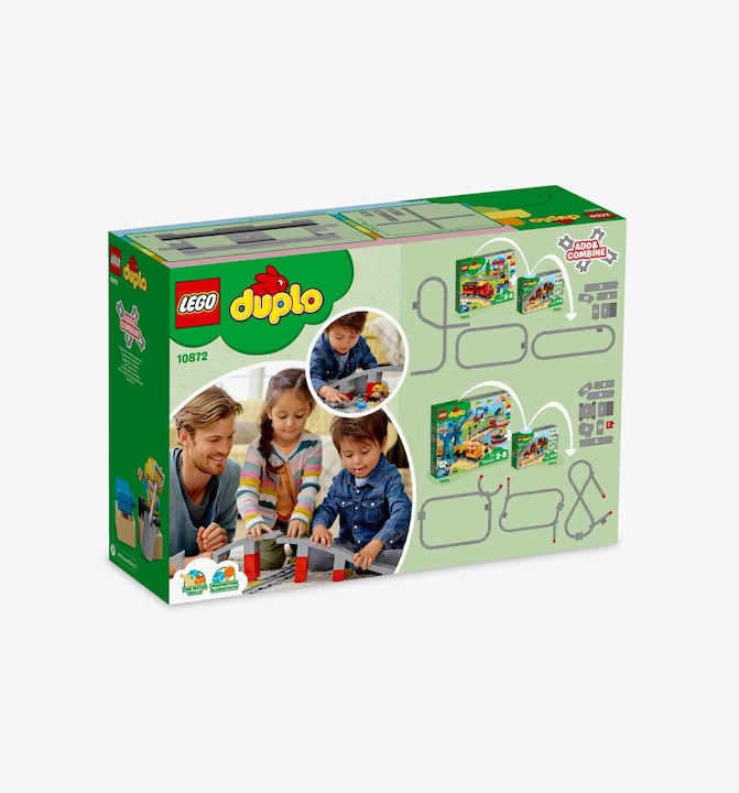 Actual product image LEGO Railway bridge and rails (10872)
