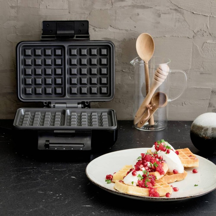 Actual product image Wilfa Belgian waffle iron