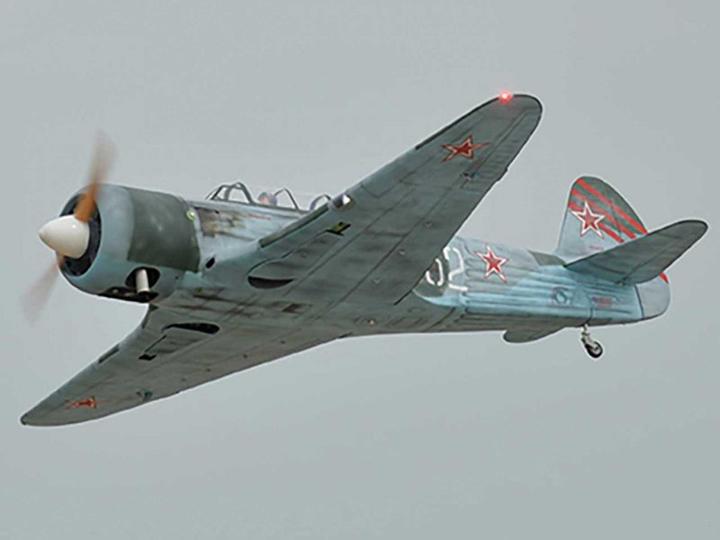 Image du produit Black Horse Yak 11 / 2350mm ARF Warbird avec train d'atterrissage rétractable électrique ( BH187 ) (Oiseau de guerre)