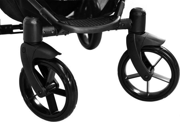 Actual product image Kunert Combi pram Mata black, frame black, incl. car seat Trix