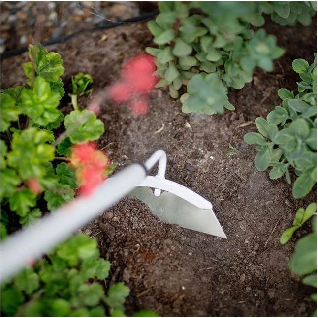 Actual product image Fiskars Light hoe