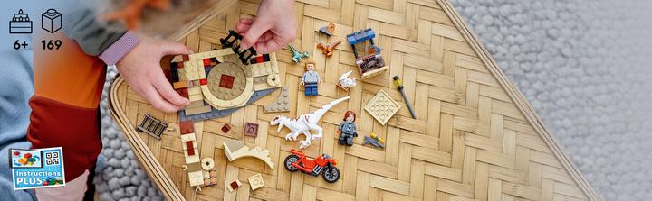 Produktbild LEGO Atrociraptor: Motorradverfolgungsjagd (76945, LEGO Jurassic World)