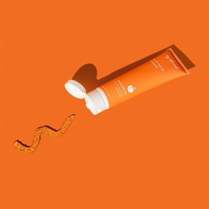 Produktbild My White Secret Toothpaste Peach Iced Tea (Toothpaste) 60 g