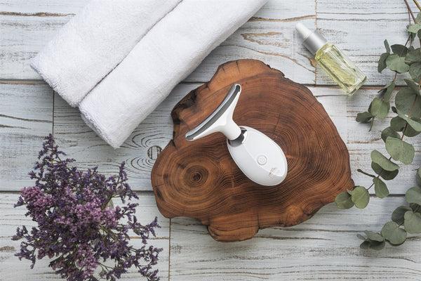 Produktbild ETA Nacken- und Gesichtsmassagegerät gegen Falten mit 3 Modi und galvanischer Wärme