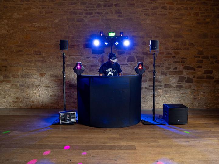 Immagine prodotto Omnitronic Molly-6 altoparlante monitor attivo 17,27 cm 6,5" 130 W 1 coppia (Subwoofer attivo, 1x 260 W)