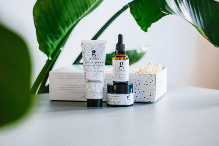 Image du produit Grums The Facial Box (face scrub + face cream + face serum) (Set soin du visage)