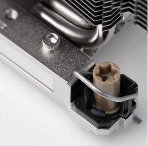 Actual product image Noctua NH-D9 DX-4677 4U NH-D9 DX-4677 4U (134 mm)