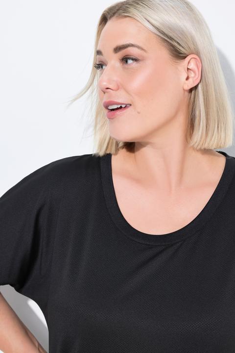 Actual product image Ulla Popken Quick Drying Pointed Hem Stretch Fit Tee (50, 52)