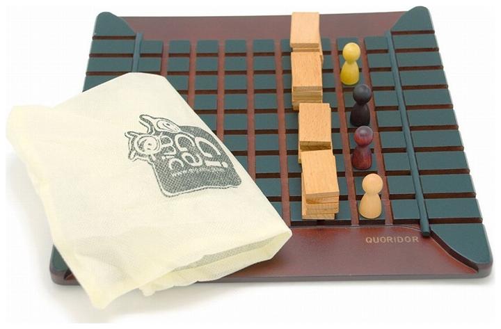 Produktbild Gigamic Quoridor Classic (Deutsch, Spanisch, Französisch, Niederländisch, Englisch)