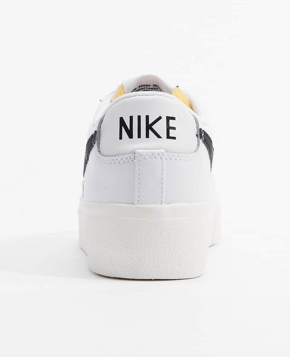 Image du produit Nike Chaussures Blazer Low Platform - 109183 (39)