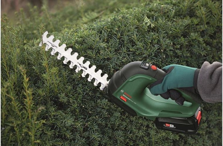 Actual product image Bosch Home & Garden Advanced Shear 18 Set (Cordless hedgecutters)