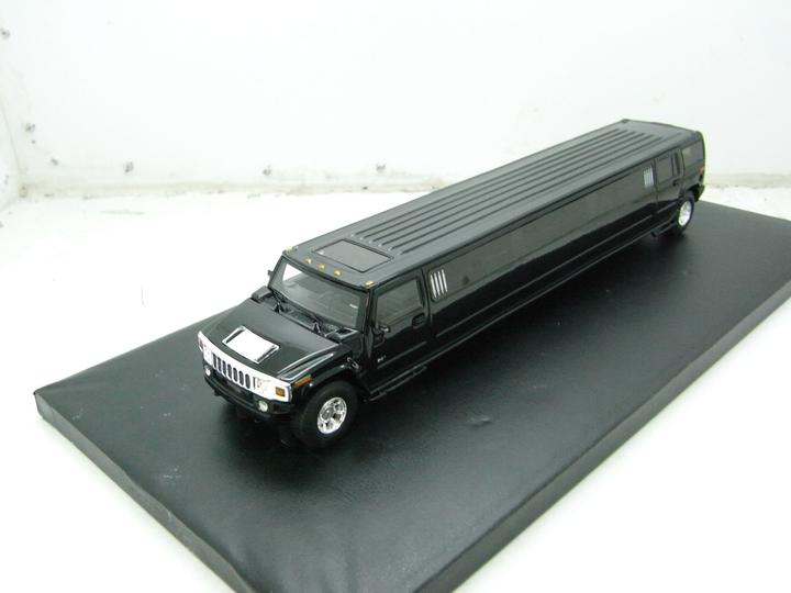 Produktbild Neo Hummer Stretch Limousine