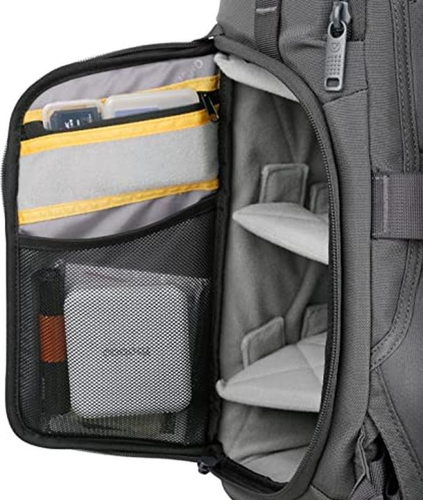 Actual product image Vanguard Veo Adaptor S41 with USB-A (Photo backpack, 12 l)