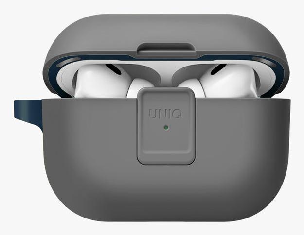 Actual product image Uniq Clyde Lock case (Headphone sleeve)