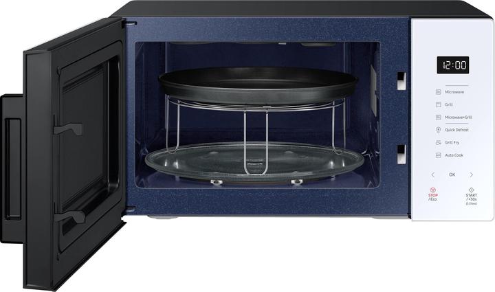 Actual product image Samsung MICROWAVE OVEN MG23T5018CW/BA