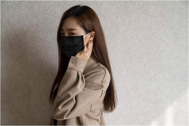 Actual product image Nuts HEIQ Viroblock Textile Mask Black (1 x)
