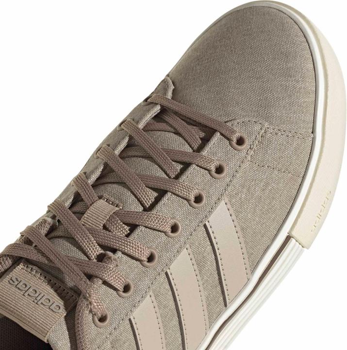 Image du produit Adidas Daily 4.0 (42 2/3)