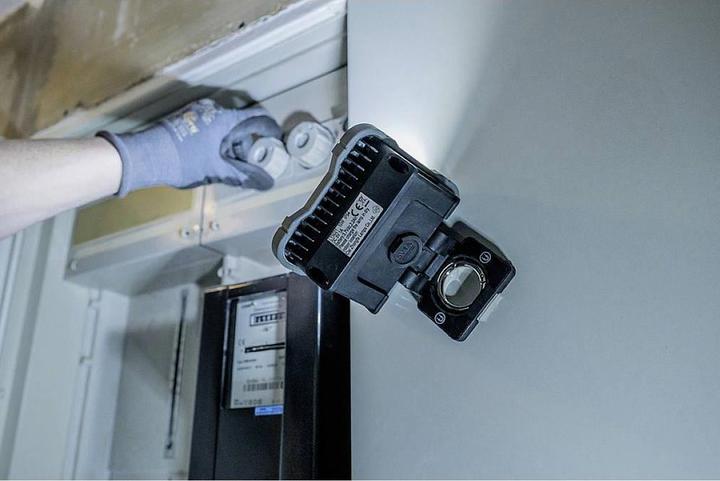 Actual product image Brennenstuhl SH 1000 MA (1000 lm)