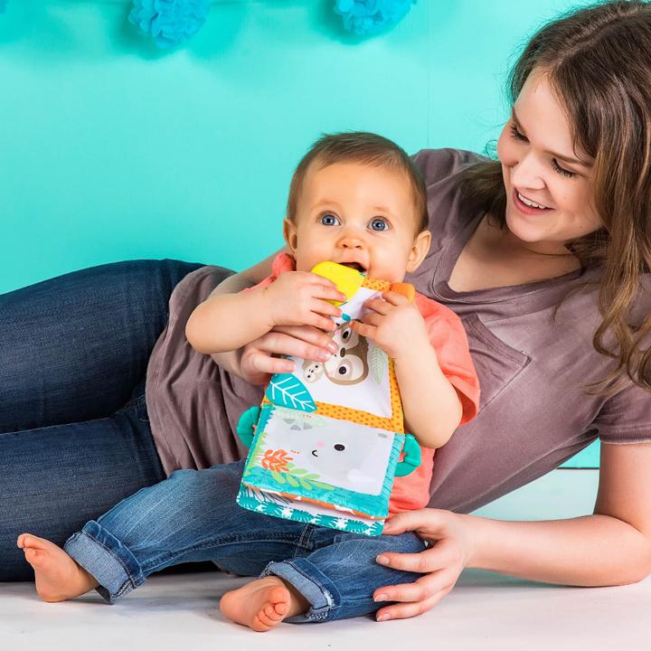 Produktbild Bright Starts Beiss-Spielzeugbuch (Deutsch, Französisch, Italienisch, Englisch)