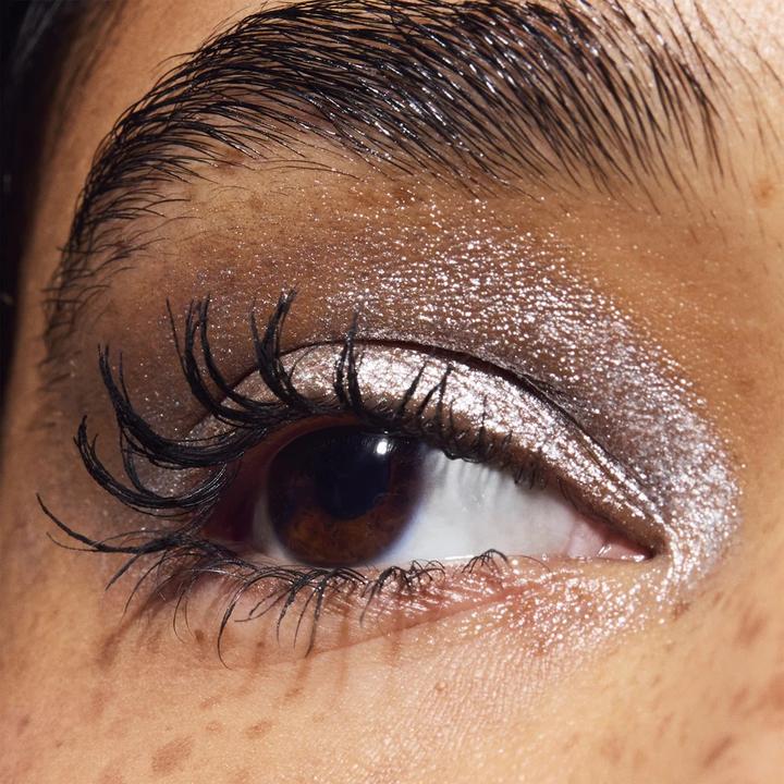 Actual product image MAC Jeans Dazzleshadow Stick (Demure Diamonds)