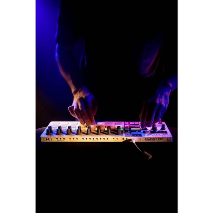 Image du produit Arturia BeatStep Pro (Contrôleur)