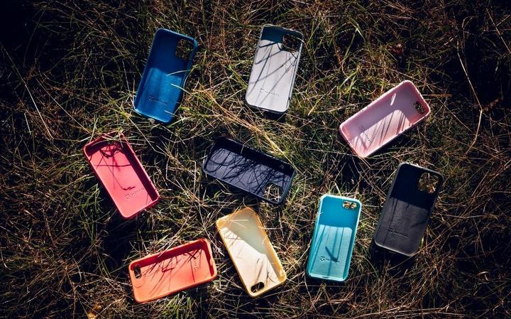 Produktbild Tactical Velvet Smoothie Cover for Apple iPhone 16 Plus Banana (Apple iPhone 16 Plus)
