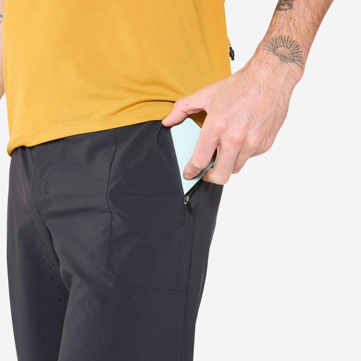 Produktbild Rockrider Velohose kurz atmungsaktiv Unisex schwarz (3XL)