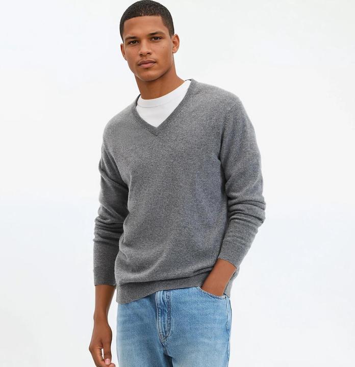 Actual product image La Redoute Collections Jumper with V-neck (M)