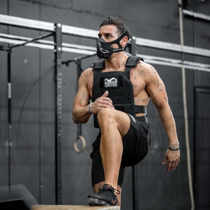 Actual product image Phantom Athletics PhantomPhantom training mask - Carbon Edition (1x)