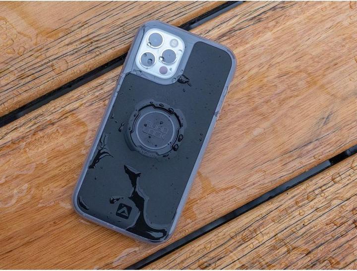 Actual product image Quad Lock MAG Poncho - iPhone 14 Pro (Apple iPhone 14 Pro)