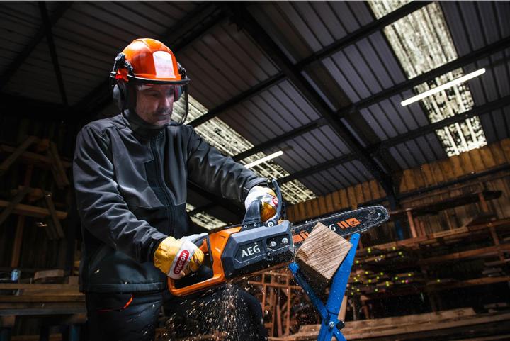 Actual product image AEG Cordless chainsaw ACS18B30 18V solo version incl. chain in box (Battery chain saw)