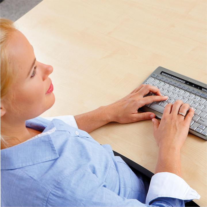 Actual product image Bakker Elkhuizen S-board 840 (DE, Cable)