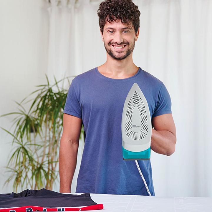 Produktbild Polti Iron PLEU0252 Vaporella Quick & Slide QS210 Steam Iron, 2400 W, Water tank capacity 350 ml, Cont (2400 W, 40 g/min)